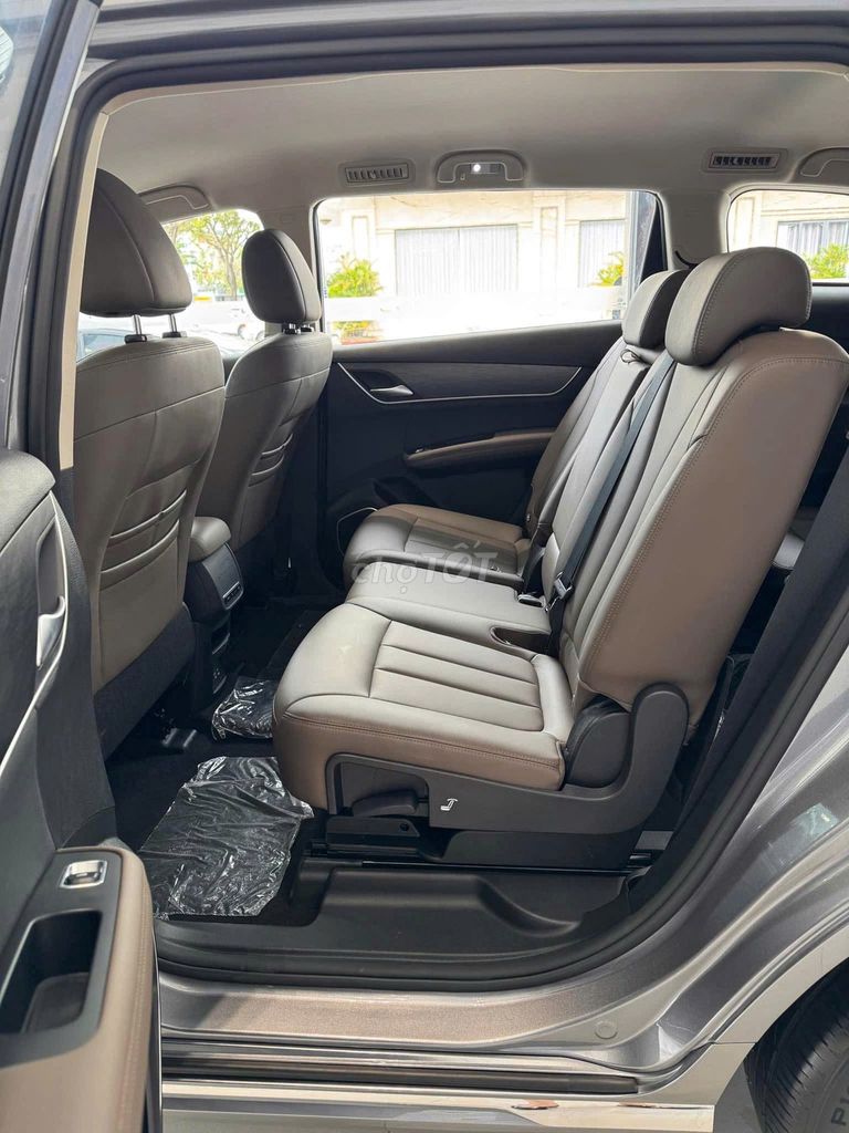 BYD M6 2025 7 chỗ màu Xám. Mua bán Ô tô tại Quận Tây Hồ Hà Nội được đăng bởi Trong Cong Tran hình 7