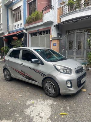 Kia Morning Máy 1.2 Số sàn Bạc 5 chỗ