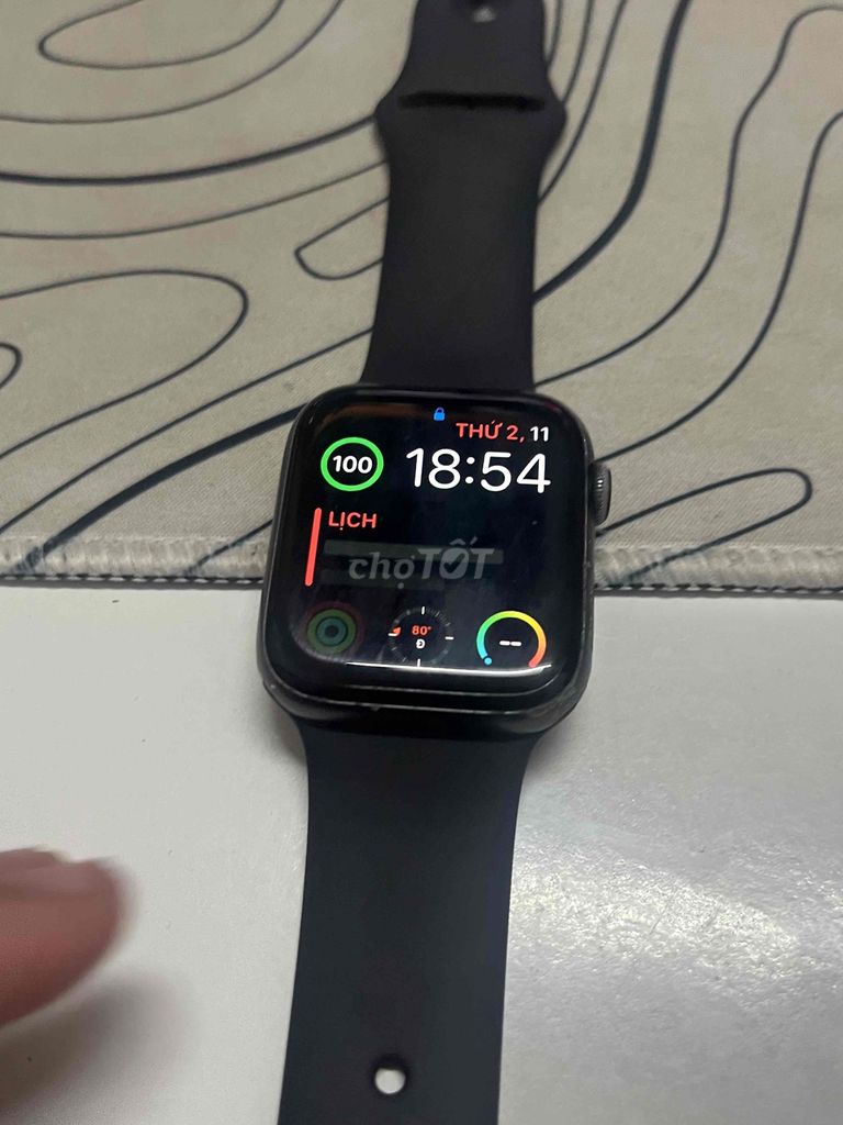 Apple Watch Series 6 44mm Nhôm Đen 76%. Mua bán Thiết bị đeo thông minh tại Thành phố Vũng Tàu Bà Rịa - Vũng Tàu được đăng bởi CHU LÊ ĐỨC ANH hình 1