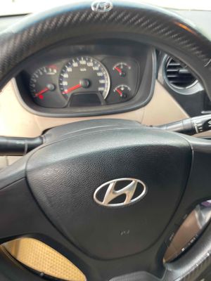 Hyundai Grand i10 2020 Hatchback 1.2 MT - 83000 km. Mua bán Ô tô tại Thành phố Rạch Giá Kiên Giang được đăng bởi Tran manh tong