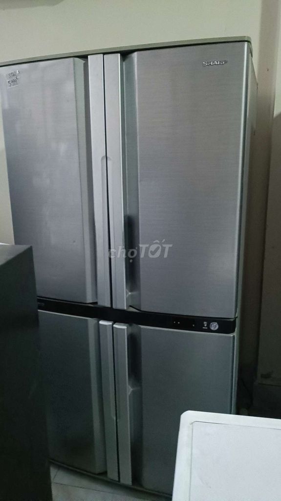 Tủ lạnh Sharp Side by side 600 lít Bạc. Mua bán Tủ lạnh tại Quận Phú Nhuận Tp Hồ Chí Minh được đăng bởi Nguyễn Duy Quang hình 1