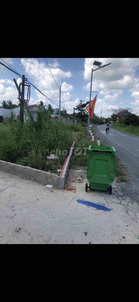 Bán Đất 2 mặt tiền vị trí đẹp giảm giá sốc bán trong tháng!