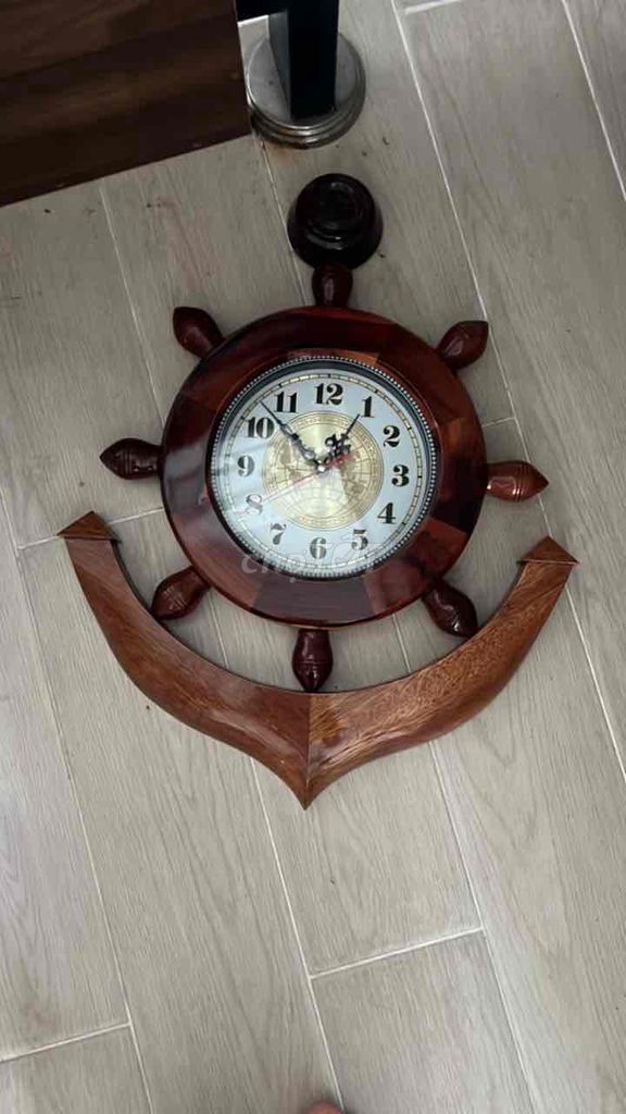 Đồng hồ treo tường gỗ nâu. Mua bán Nội thất, đồ gia dụng khác tại Thành phố Cao Lãnh Đồng Tháp được đăng bởi Minh Thiện hình 1
