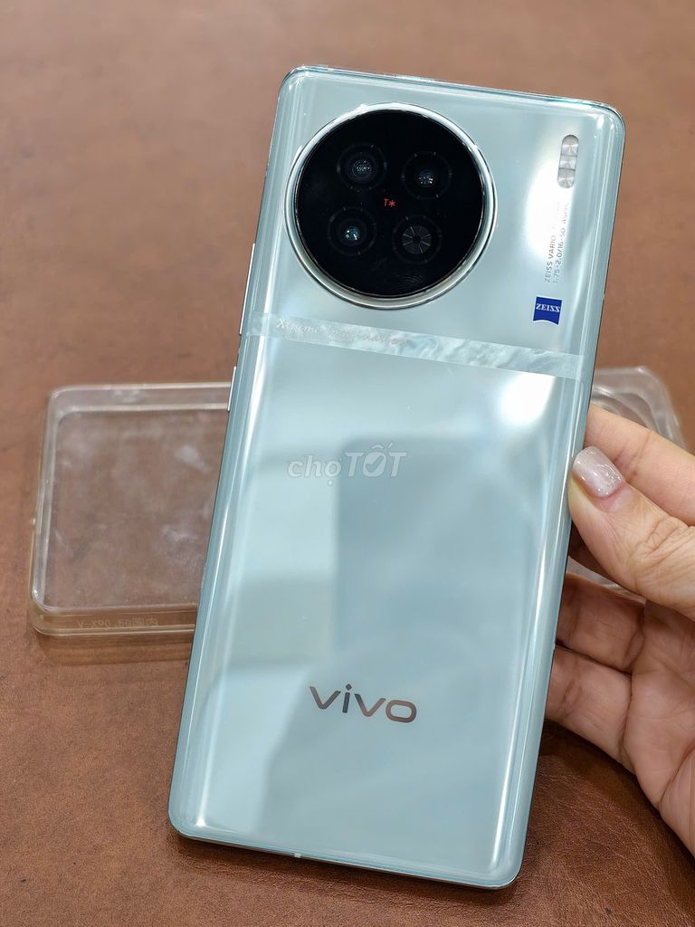Vivo V90s bản nội địa 12-256gb màu Xanh đẹp 98%. Mua bán Điện thoại tại Quận Đống Đa Hà Nội được đăng bởi Hn Store hình 1
