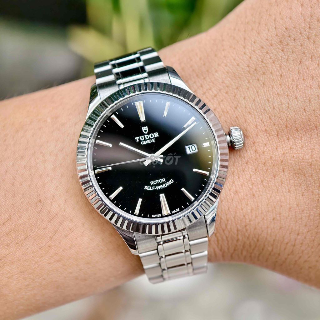 Đồng hồ đeo tay Tudor M12510-0003 Nam 38mm. Mua bán Đồng hồ tại Thành phố Dĩ An Bình Dương được đăng bởi vũ văn dũng hình 1