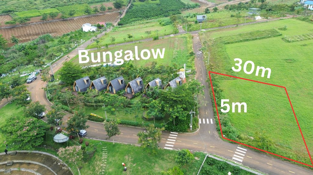 Đất Nghỉ Dưỡng View Hồ Cực Đẹp, Sổ, Sẵn, Công Chứng