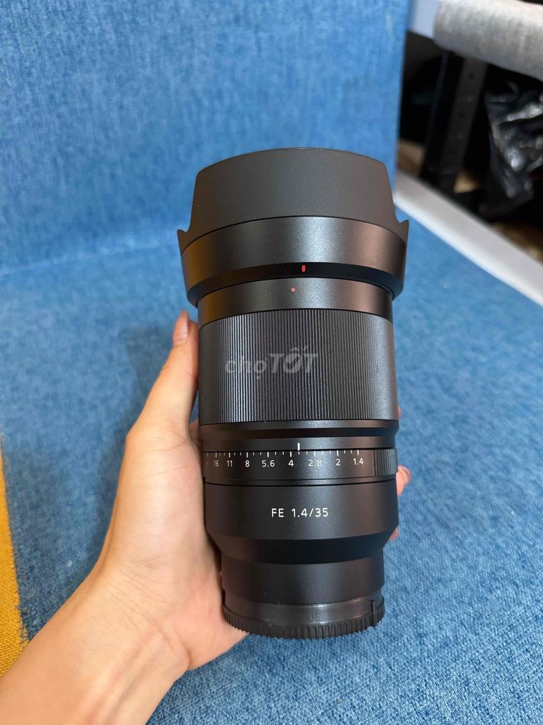 Sony 35 F1.4 ZA đẹp keng ngon lành giá rẻ. Mua bán Máy ảnh, Máy quay tại Quận Bình Thạnh Tp Hồ Chí Minh được đăng bởi CAMUS  hình 1