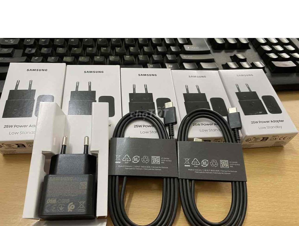 Bộ sạc Samsung 25W chính hãng. Mua bán Phụ kiện (Màn hình, Chuột...) tại Quận Thanh Khê Đà Nẵng được đăng bởi Phụ kiện Đà Nẵng TỐT hình 1