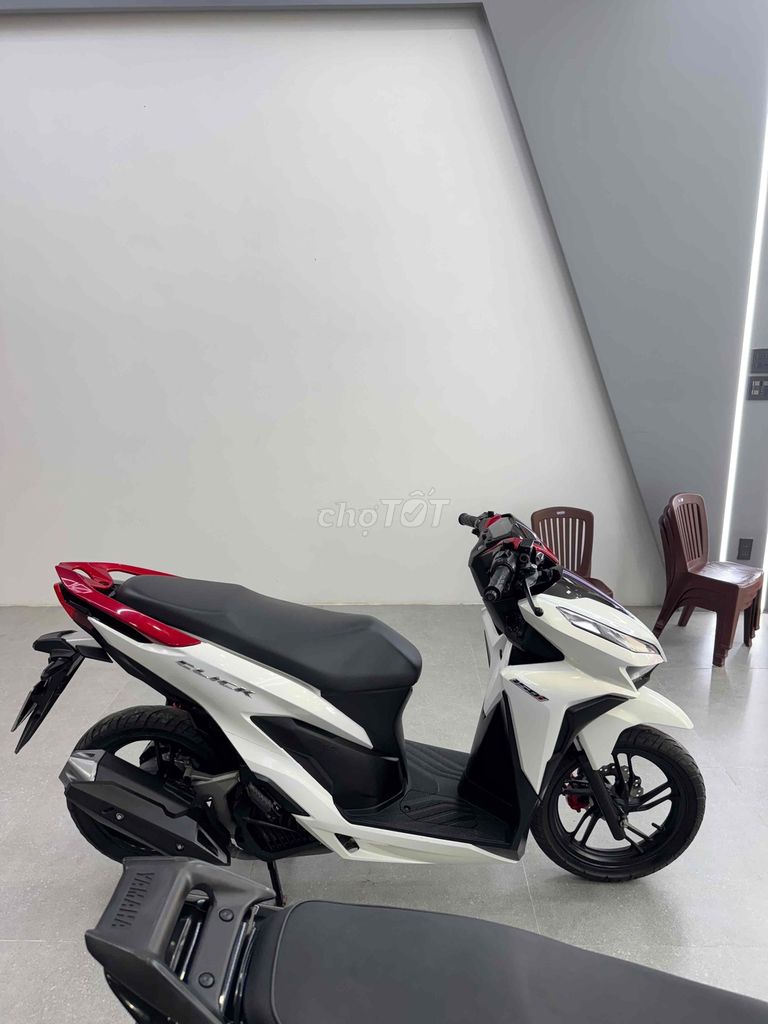 Click 150 date 2022 Trắng đỏ rin chuẩn cực đep. Mua bán Xe máy tại Quận Cái Răng Cần Thơ được đăng bởi Cửa Hàng Xe Máy Quang Sang hình 5