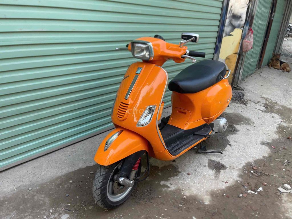 vespa ie bản đèn vuông máy cực êm. Mua bán Xe máy tại Quận Thanh Xuân Hà Nội được đăng bởi mua bán xe máy cũ giá rẻ hà nội hình 12