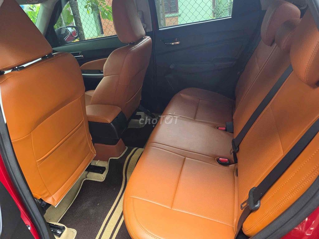 Suzuki Swift 2022 - 12000 km. Mua bán Ô tô tại Thành phố Huế Thừa Thiên Huế được đăng bởi Quốc Huy hình 5