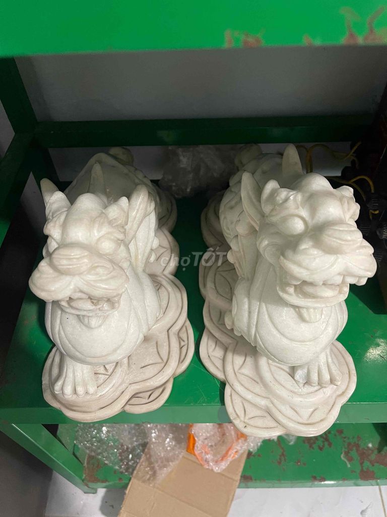 bán 1 cặp tỳ hưu, 1 cặp kỳ lân, 1 cây đào. Mua bán Đồ sưu tầm, đồ cổ tại Quận Gò Vấp Tp Hồ Chí Minh được đăng bởi Đại hình 2