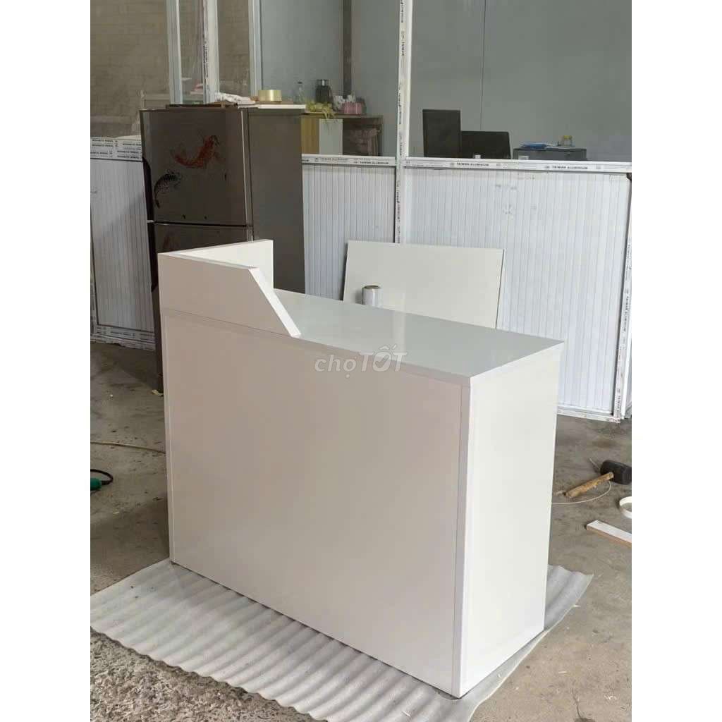 Quầy lễ tân xã giá rẻ. Mua bán Đồ chuyên dụng, Giống nuôi trồng tại Quận Cẩm Lệ Đà Nẵng được đăng bởi Ngọcn shop hình 1