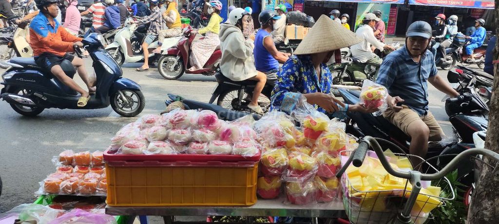 Bánh tổ, bánh tét, bánh bao tết ( ship tận nơi )