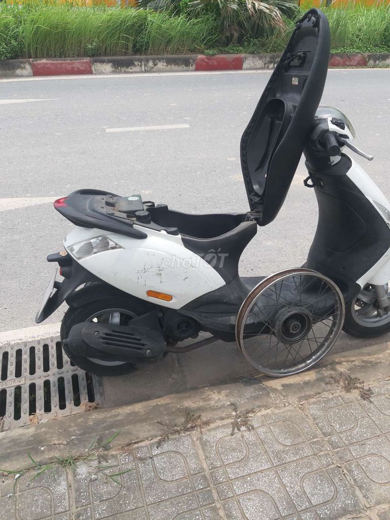 Bán xe Zip Đổ xăng là chạy. Mua bán Xe máy tại Quận Long Biên Hà Nội được đăng bởi Mạnh Hùng hình 1