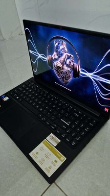 Asus Vivobook 15 i7-13700H 15.6 inch 16GB/500GB