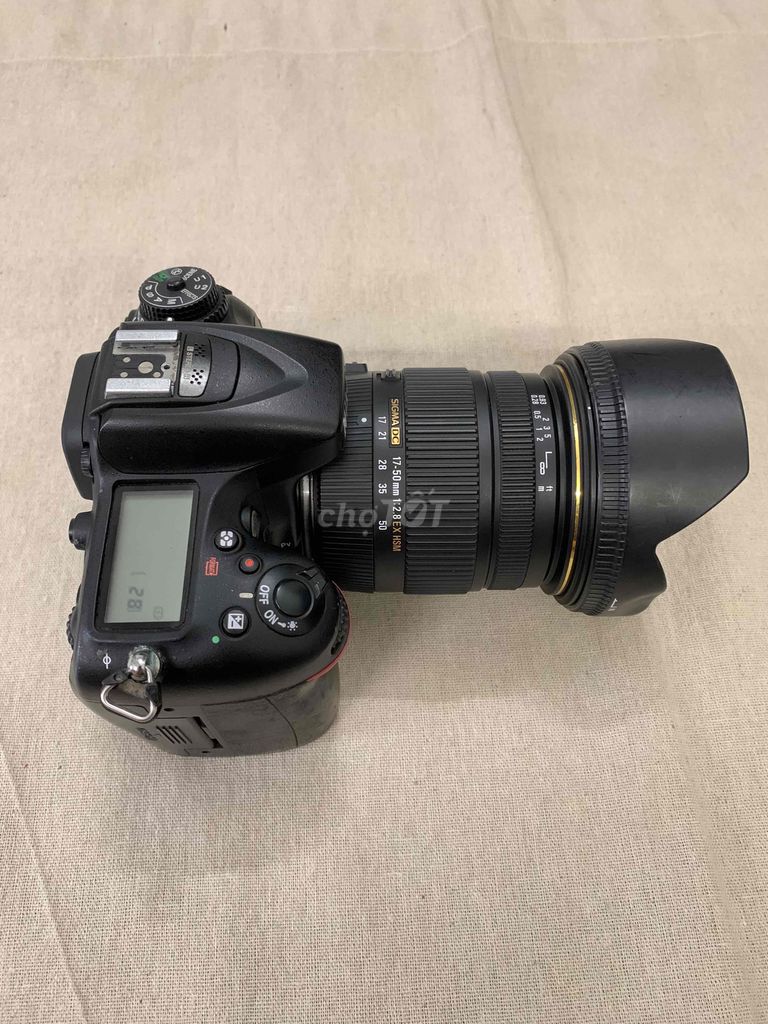 Nikon D7100+Lens Sigma 17-50 f2.8 EX HSM