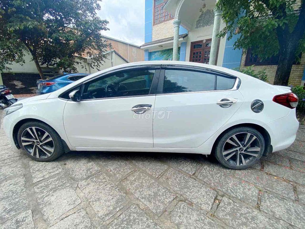 Kia Cerato 2018 2.0 AT - 90000 km còn bớt. Mua bán Ô tô tại Thành phố Dĩ An Bình Dương được đăng bởi Phan văn Độ hình 3