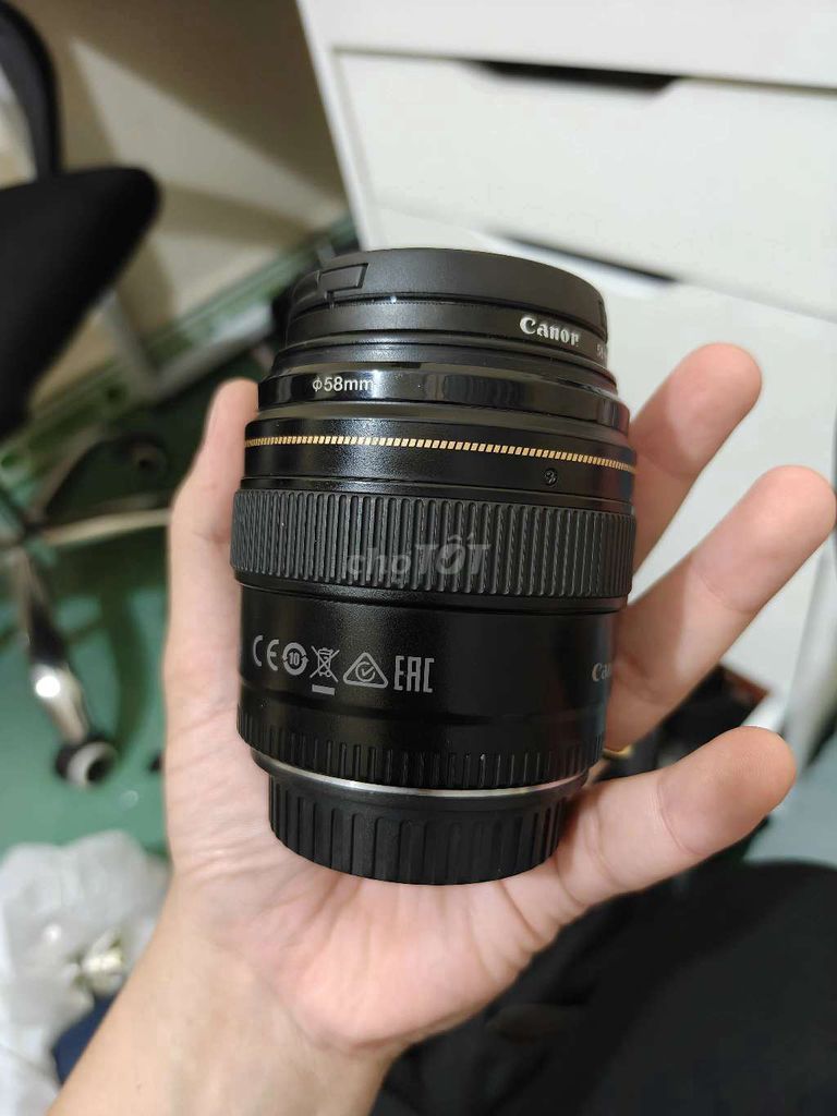 Ống kính Canon 85mm F1.8 USM Đen. Mua bán Máy ảnh, Máy quay tại Thành phố Huế Thừa Thiên Huế được đăng bởi Liam Liam hình 1