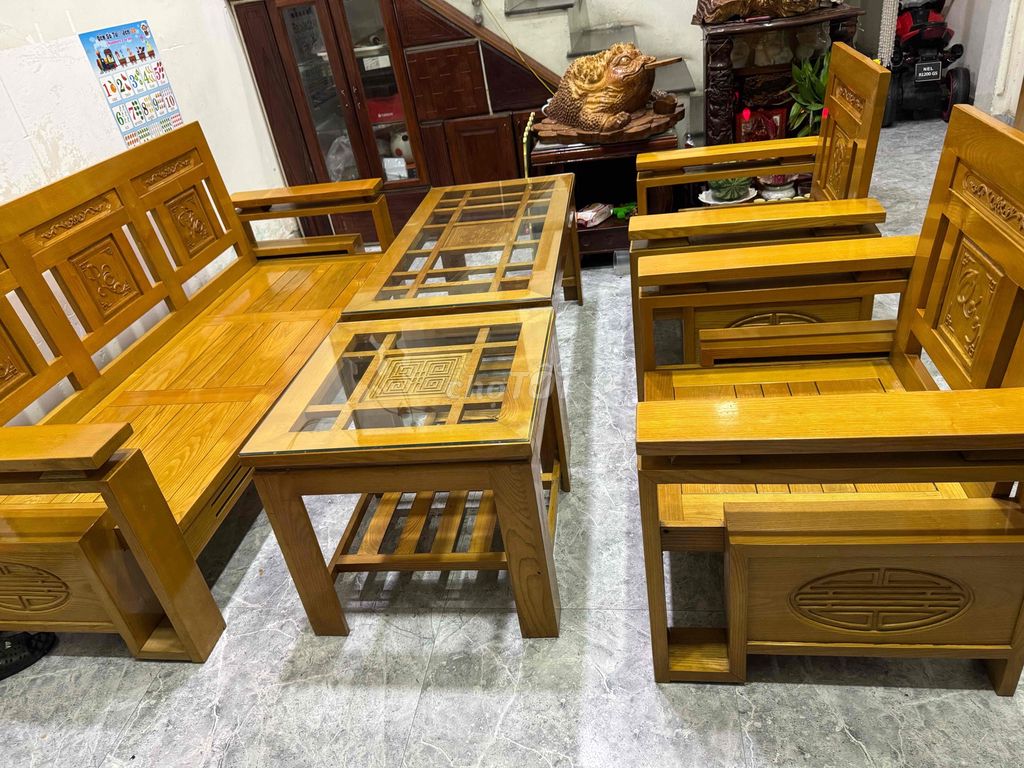Bộ bàn ghế sofa Gỗ sồi Nga Vàng gỗ đã sử dụng. Mua bán Bàn ghế tại Quận Liên Chiểu Đà Nẵng được đăng bởi hoàng vỹ hình 1