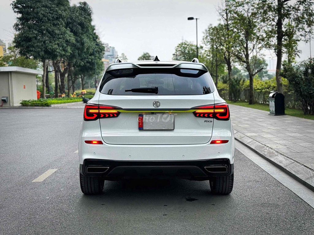 MG RX5 2024 luxury - 1000 km. Mua bán Ô tô tại Quận Cầu Giấy Hà Nội được đăng bởi Thái Hoàng Long Auto hình 3