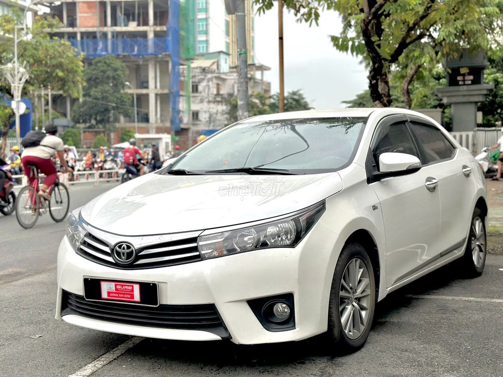 Toyota Corolla Altis 2016 1.8G CVT - 34000 km