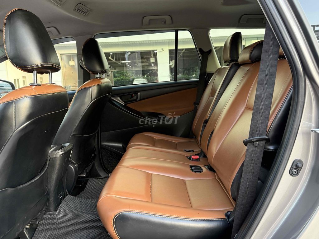 Toyota Innova 2020 2.0E Số Sàn - 1 Chủ - Tại Hãng. Mua bán Ô tô tại Quận Bình Thạnh Tp Hồ Chí Minh được đăng bởi Công Sang hình 9