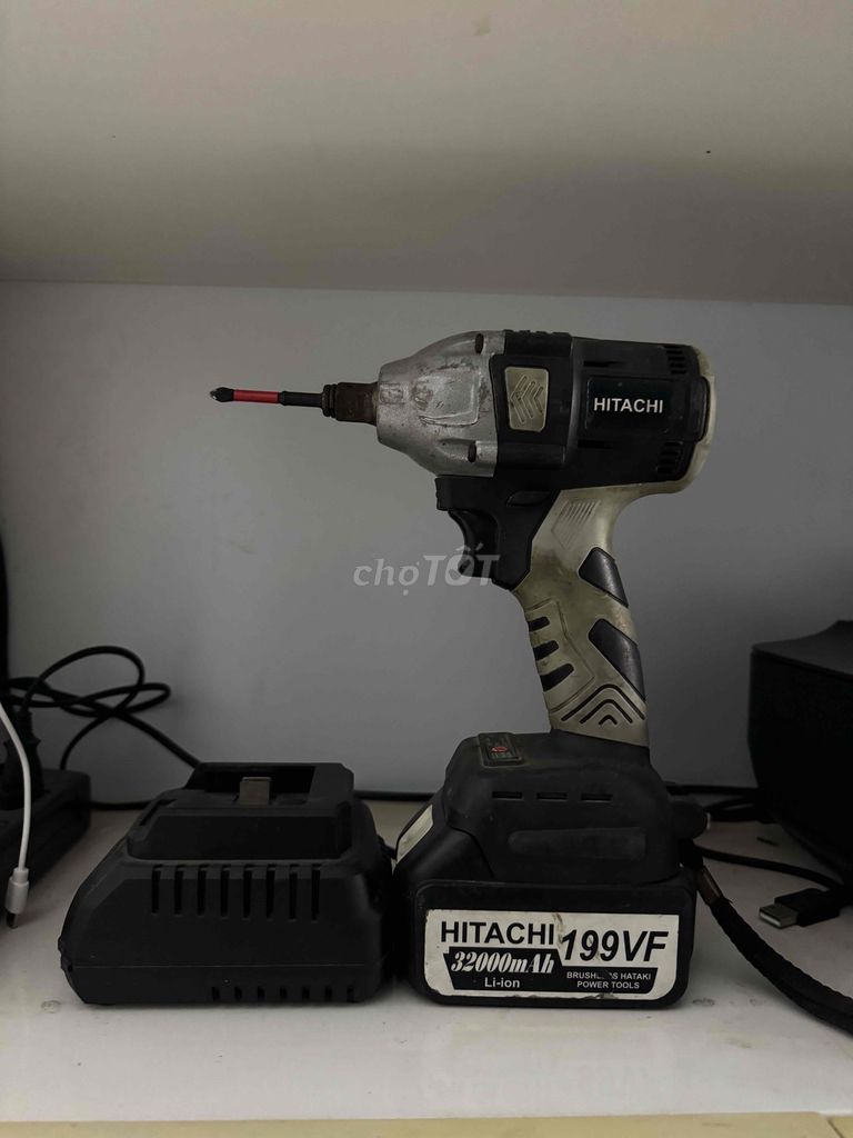 Máy khoan Hitachi 199VF. Mua bán Đồ chuyên dụng, Giống nuôi trồng tại Thành phố Thủ Dầu Một Bình Dương được đăng bởi Kyo Phan hình 1