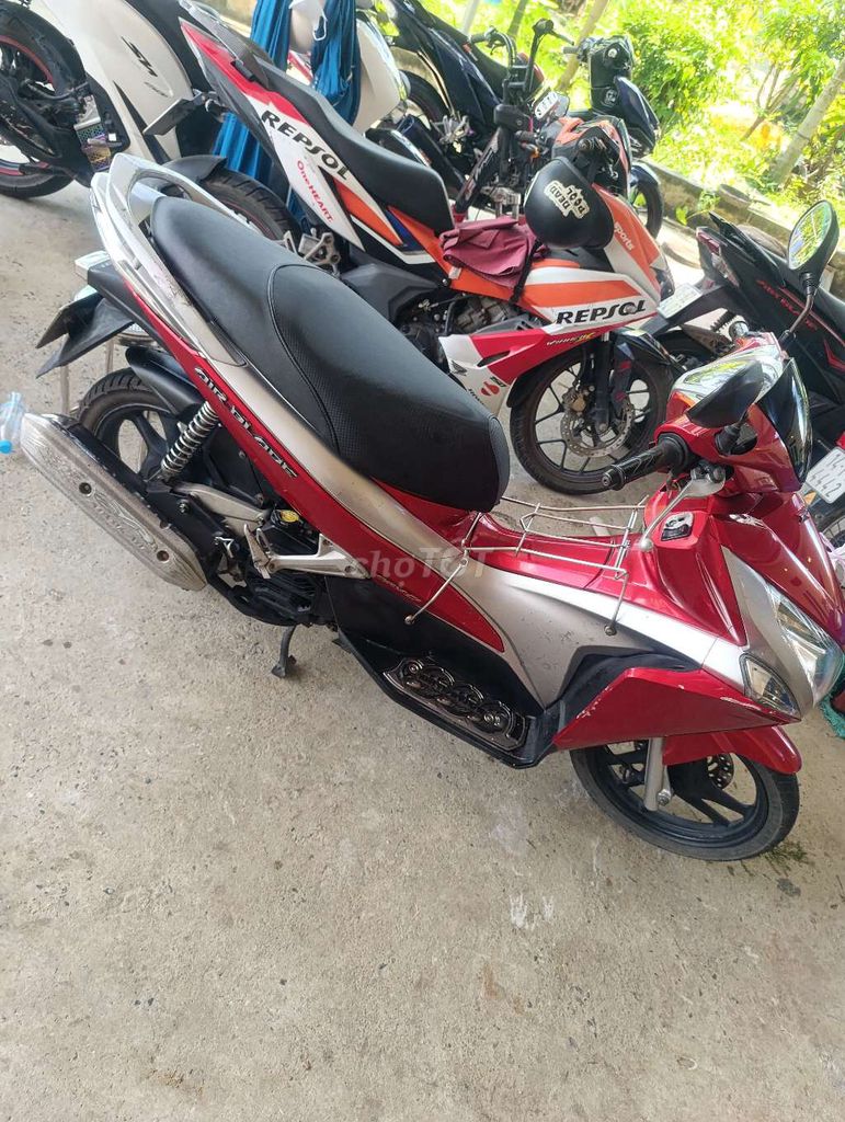 Airblade fi đời 11.2011 xe êm chất khỏe giá 8tr800. Mua bán Xe máy tại Huyện Thuỷ Nguyên Hải Phòng được đăng bởi Nguyễn Thuyết hình 3