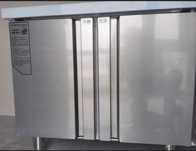 thanh lý bàn lạnh bàn mát bàn chặt bàn salat mới. Mua bán Tủ lạnh tại Quận Liên Chiểu Đà Nẵng được đăng bởi Huy Huynh