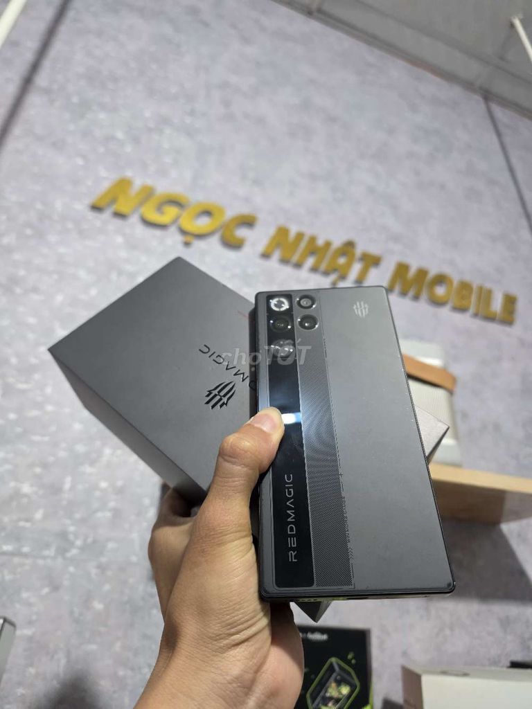 REDMAGIC 11 Pro5G (12/256) FullBox Chính Hảng. Mua bán Điện thoại tại Thành phố Buôn Ma Thuột Đắk Lắk được đăng bởi Nguyễn Ngọc Nhật hình 1