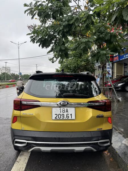 Kia Seltos 2020 Luxury 1.4 AT - 39000 km. Mua bán Ô tô tại Quận Tây Hồ Hà Nội được đăng bởi Nguyễn Trung Khương hình 2