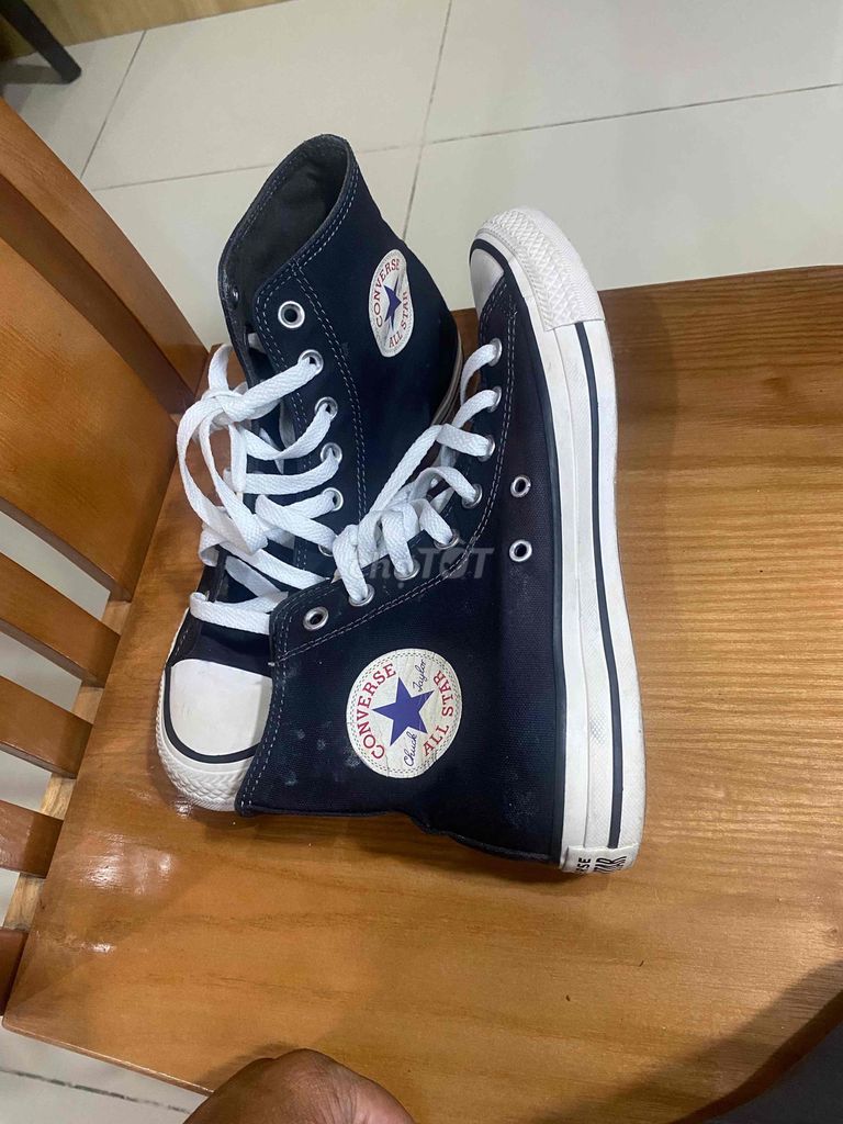 Giày cao cổ Converse đen size 40 ok. Mua bán Giày dép tại Quận 12 Tp Hồ Chí Minh được đăng bởi Trọng Anh hình 1