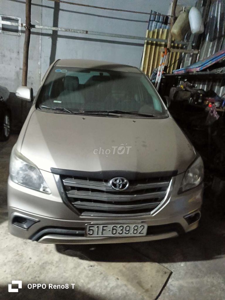 Toyota Innova 2016