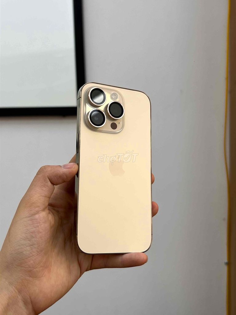 🔥 iPhone 14 Pro 128GB Vàng 98% Pin 86 giá tốt🔥. Mua bán Điện thoại tại Quận Hải An Hải Phòng được đăng bởi Nguyễn Hương Giang hình 1