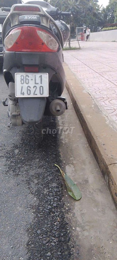 Nhà dư chiếc xe nên bán. Mua bán Xe máy tại Huyện Nhà Bè Tp Hồ Chí Minh được đăng bởi luong minh cuong hình 4