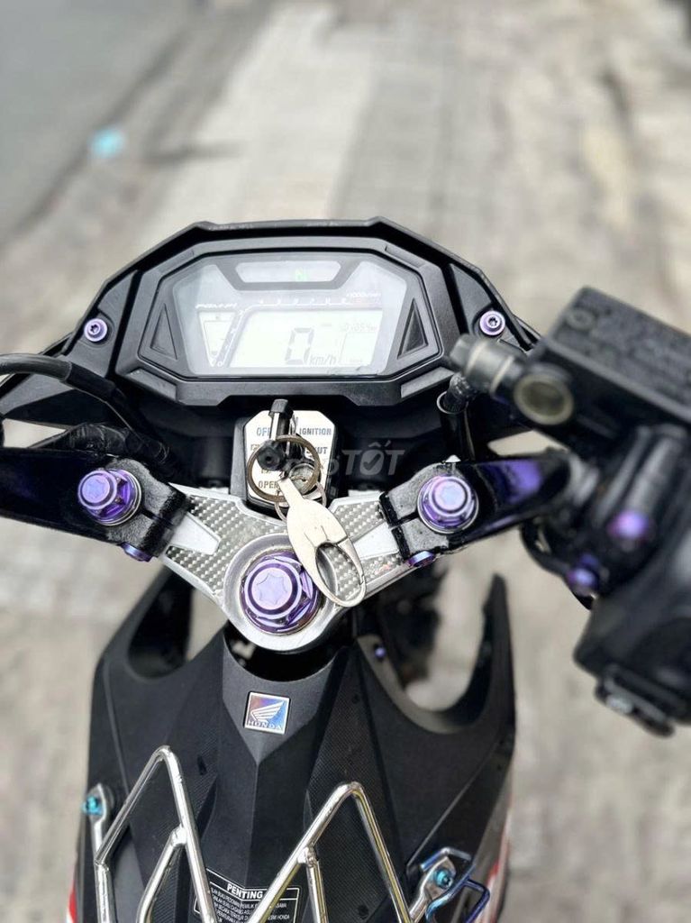 Sonic 150R 2019 Indonesia bs 59s3-13555. Mua bán Xe máy tại Quận Phú Nhuận Tp Hồ Chí Minh được đăng bởi Thanh Hùng xebachin  hình 2