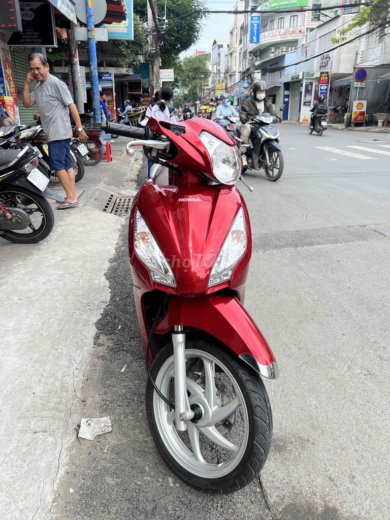 Vision fi, Đk 2018, Odo 15700km, Xe Zin, Máy Êm.. Mua bán Xe máy tại Quận Tân Bình Tp Hồ Chí Minh được đăng bởi Cầm Đồ Lê Cường hình 1