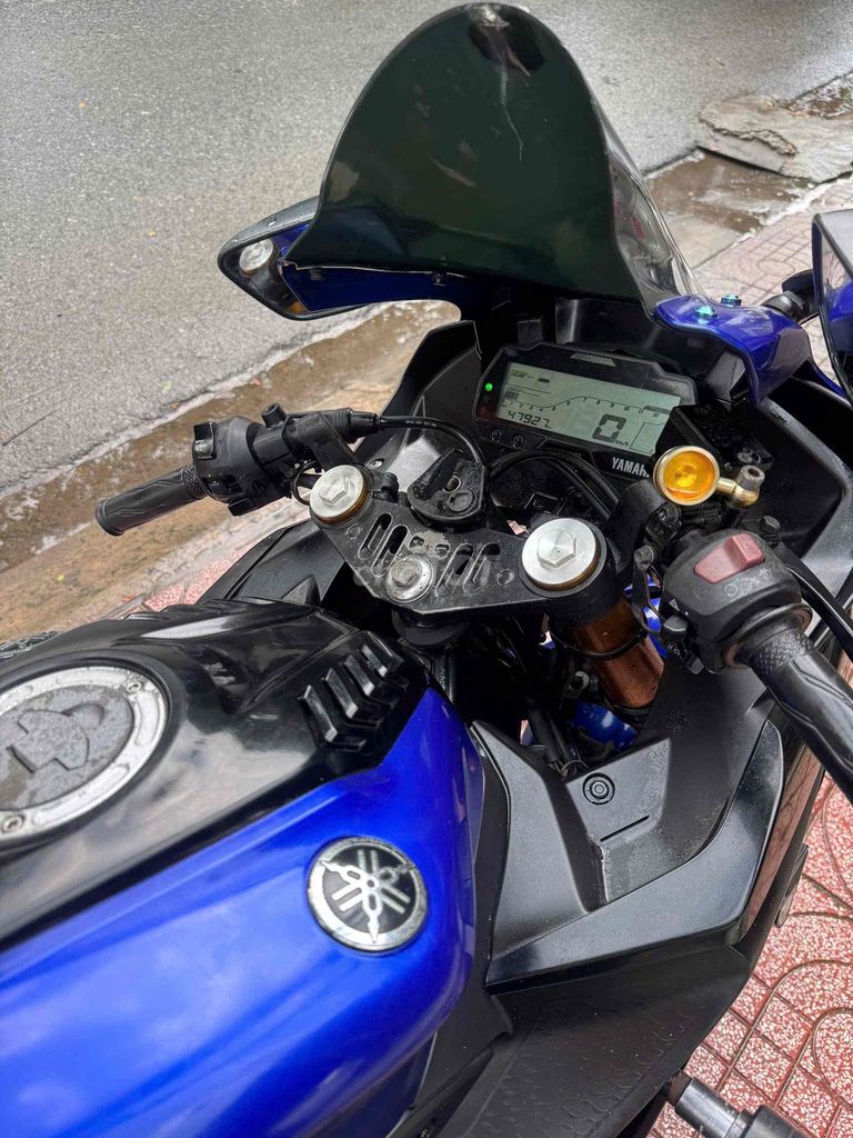 Yamaha R15V3 2019 máy zin biển số 68. Mua bán Xe máy tại Huyện Bình Chánh Tp Hồ Chí Minh được đăng bởi Phong Vũ hình 8