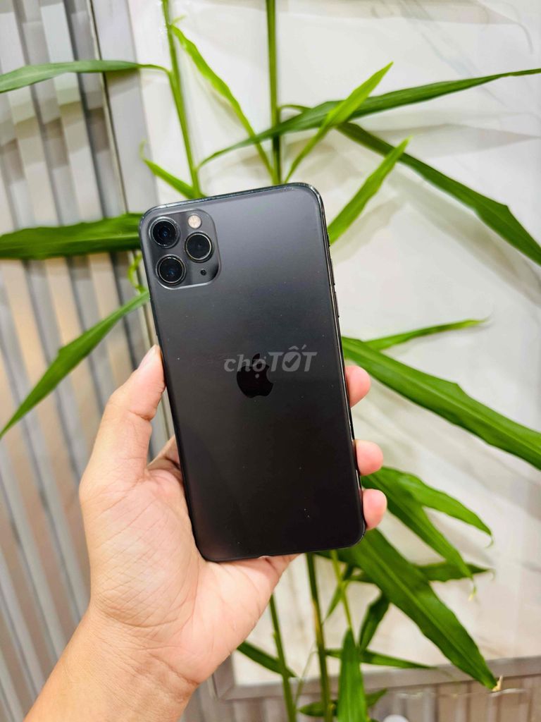 iPhone 11 Pro Max 64G Quốc Tế Full chức năng. Mua bán Điện thoại tại Quận Thanh Khê Đà Nẵng được đăng bởi Sky Phone hình 1