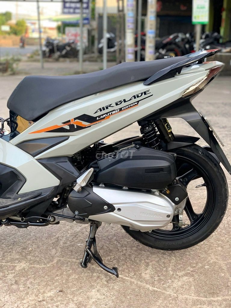 🏷️Honda Airblade 2019 Smartkey🏷️. Mua bán Xe máy tại Huyện Trảng Bom Đồng Nai được đăng bởi Phạm Minh An hình 12