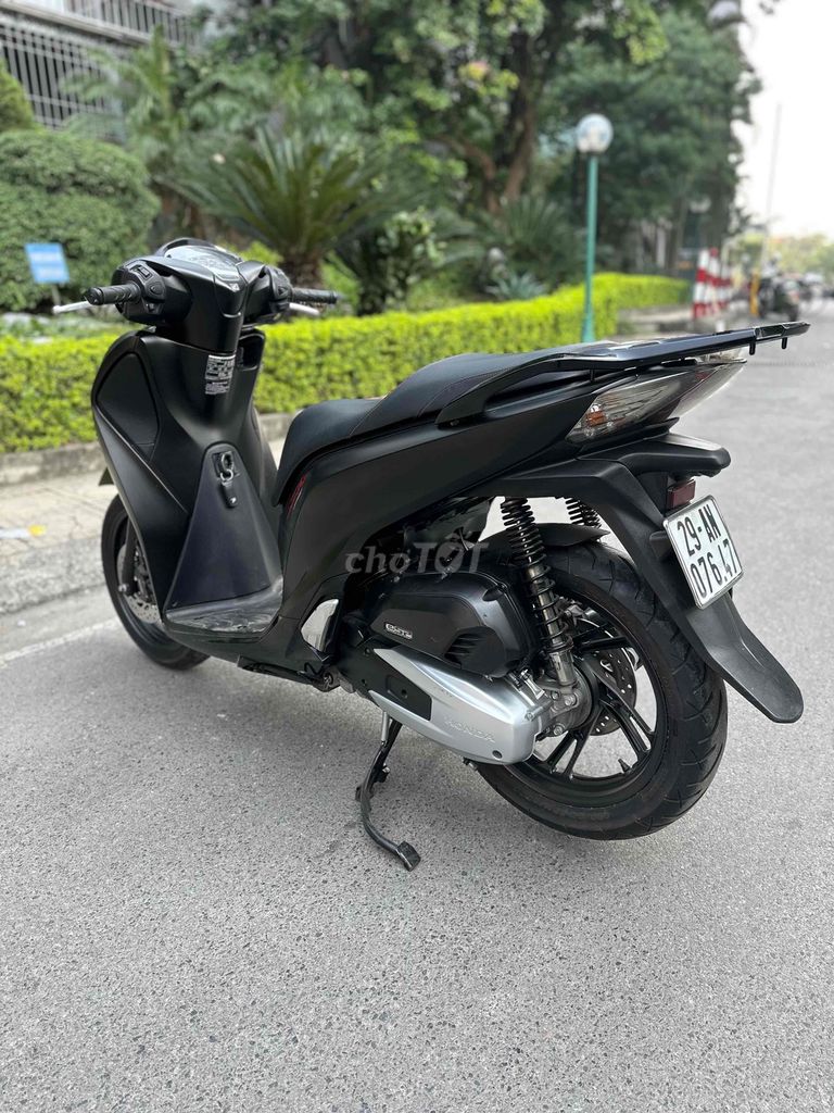 SH Việt 2019 / 125cc phanh CBS Đẹp & Mới. Mua bán Xe máy tại Quận Hoàng Mai Hà Nội được đăng bởi Xe Máy Quân Oanh  hình 1