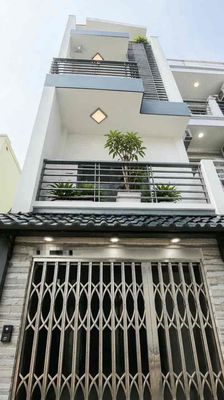 Nhà Đẹp Quận 4 - Đoàn Văn Bơ