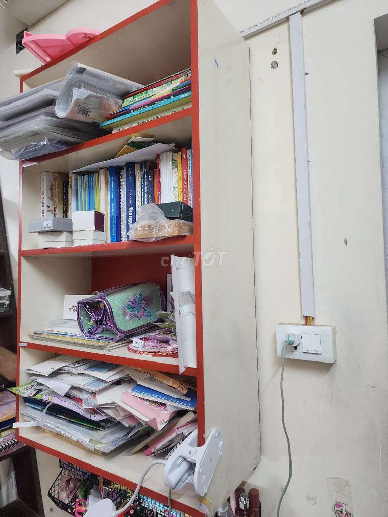 Giá sách 1m x 60cm x 25cm Đã sử dụng. Mua bán Tủ, kệ gia đình tại Quận Hai Bà Trưng Hà Nội được đăng bởi Phạm Tiến Đạt hình 1