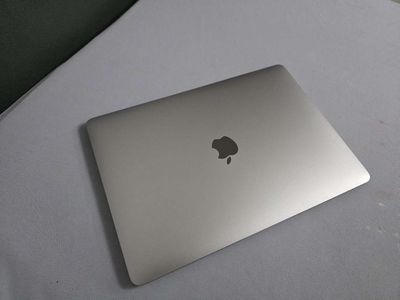 Macbook air M1 8/256 máy đẹp xạc ít pin 95%