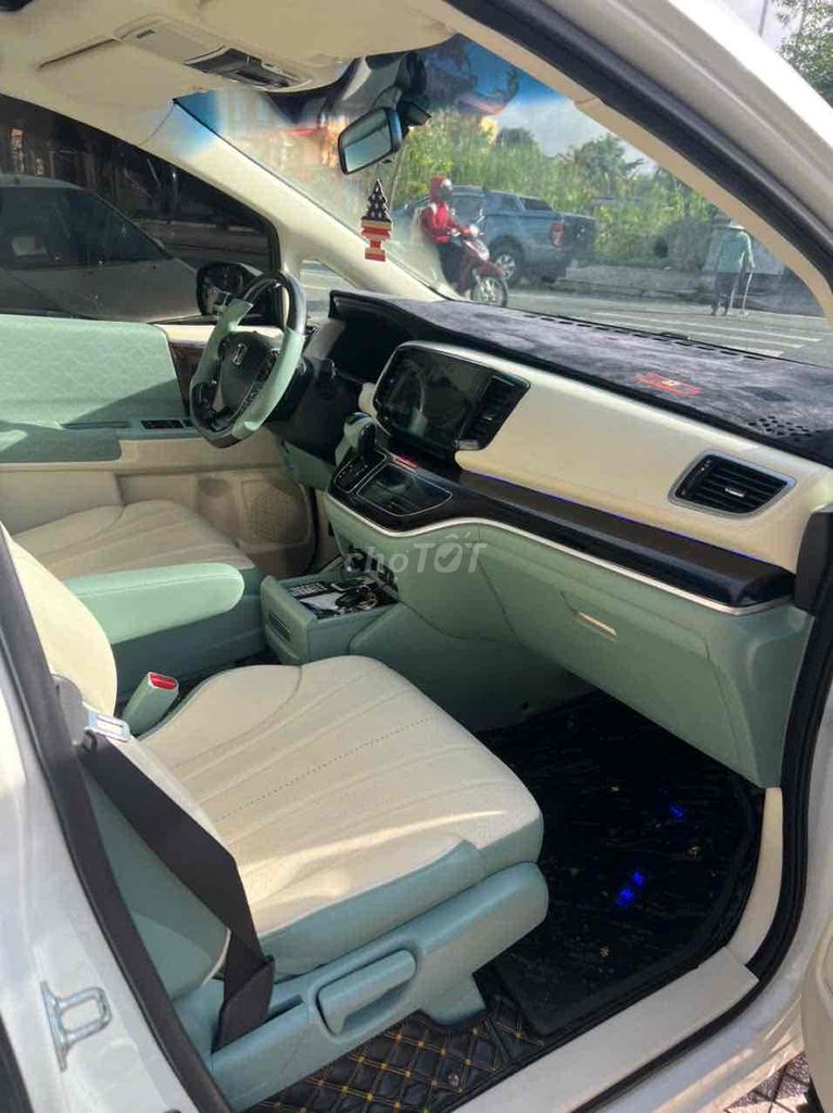 Honda Odyssey 2016. Mua bán Ô tô tại Thành phố Vĩnh Long Vĩnh Long được đăng bởi Thuỳ Phan hình 7