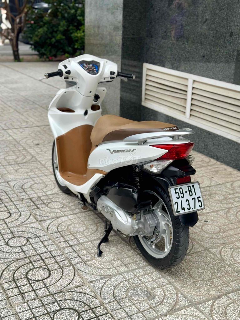 cần bán vision 2014 chính chủ ,bs thành phố. Mua bán Xe máy tại Quận 10 Tp Hồ Chí Minh được đăng bởi tuấn hình 3