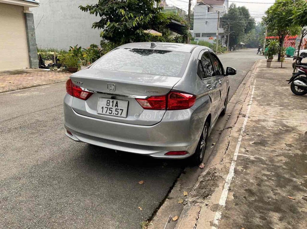 Honda City 2017, Số sàn , 88.000 km , Màu Bạc. Mua bán Ô tô tại Thành phố Dĩ An Bình Dương được đăng bởi Phương Trâm  hình 12