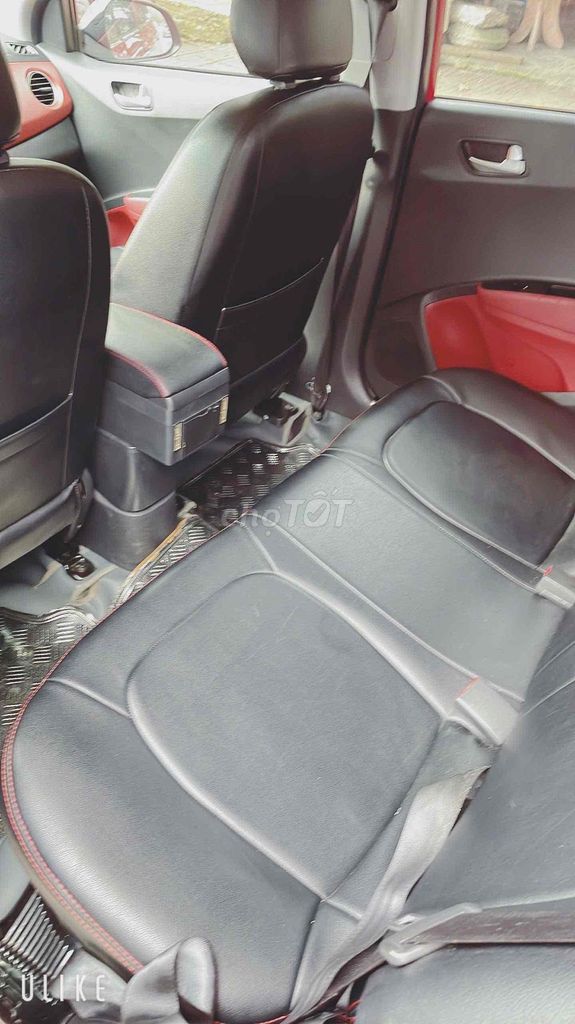 Hyundai Grand i10 Đỏ Số tự động 5 chỗ. Mua bán Ô tô tại Huyện Krông Năng Đắk Lắk được đăng bởi Đình Lai hình 4