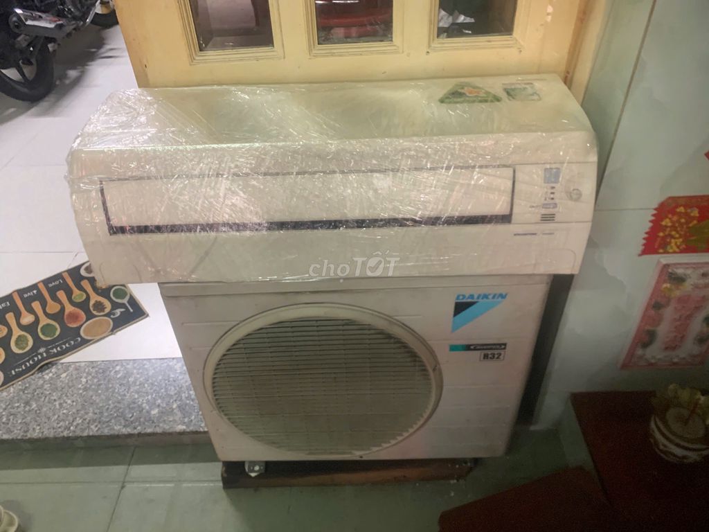 Máy lạnh Daikin ATKC25TVMV 1HP Trắng. Mua bán Máy lạnh, điều hoà tại Quận 11 Tp Hồ Chí Minh được đăng bởi phương nguyễn hình 1